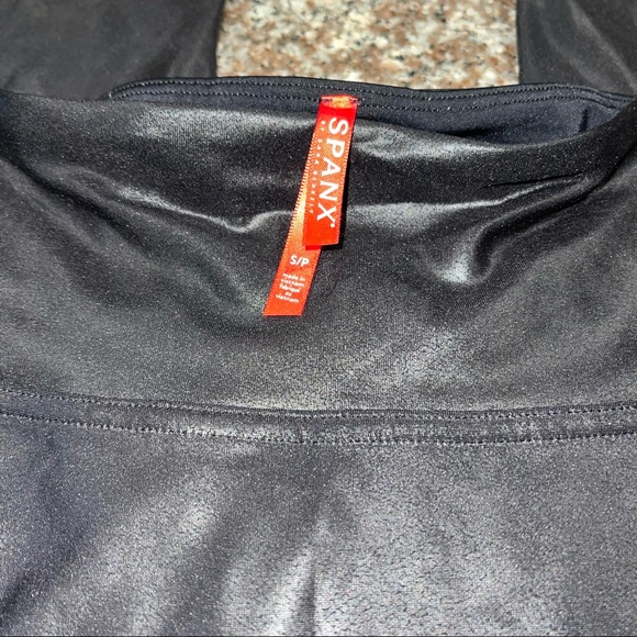 Spanx Leggings Bundle - Picture 2 of 15